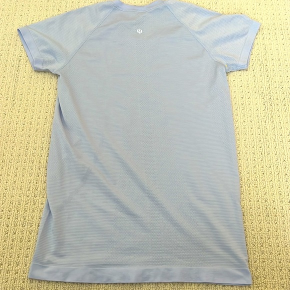 lululemon swiftly tech size 8 - Picture 2 of 3